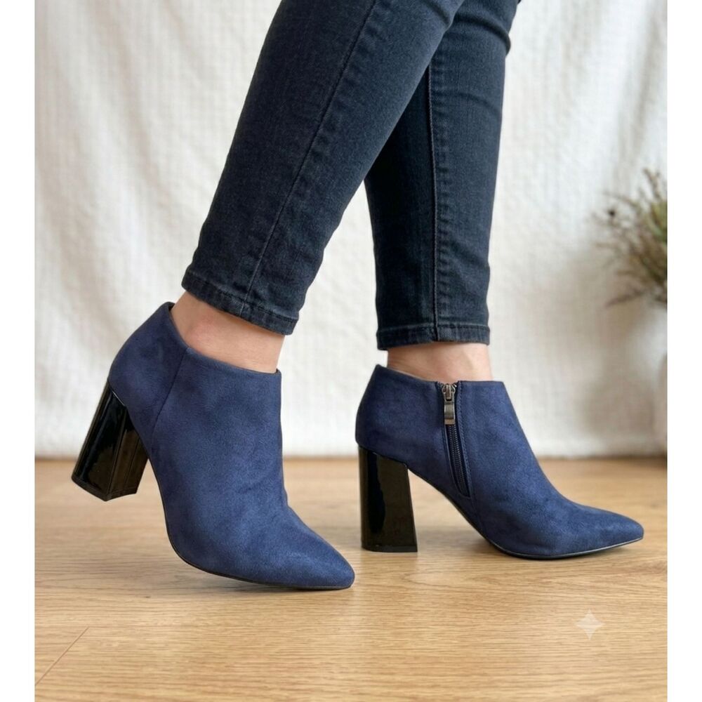 Matt & Nat Feifei Women's Blue Vegan Leather Chunky Heel Ankle Booties Sz 36